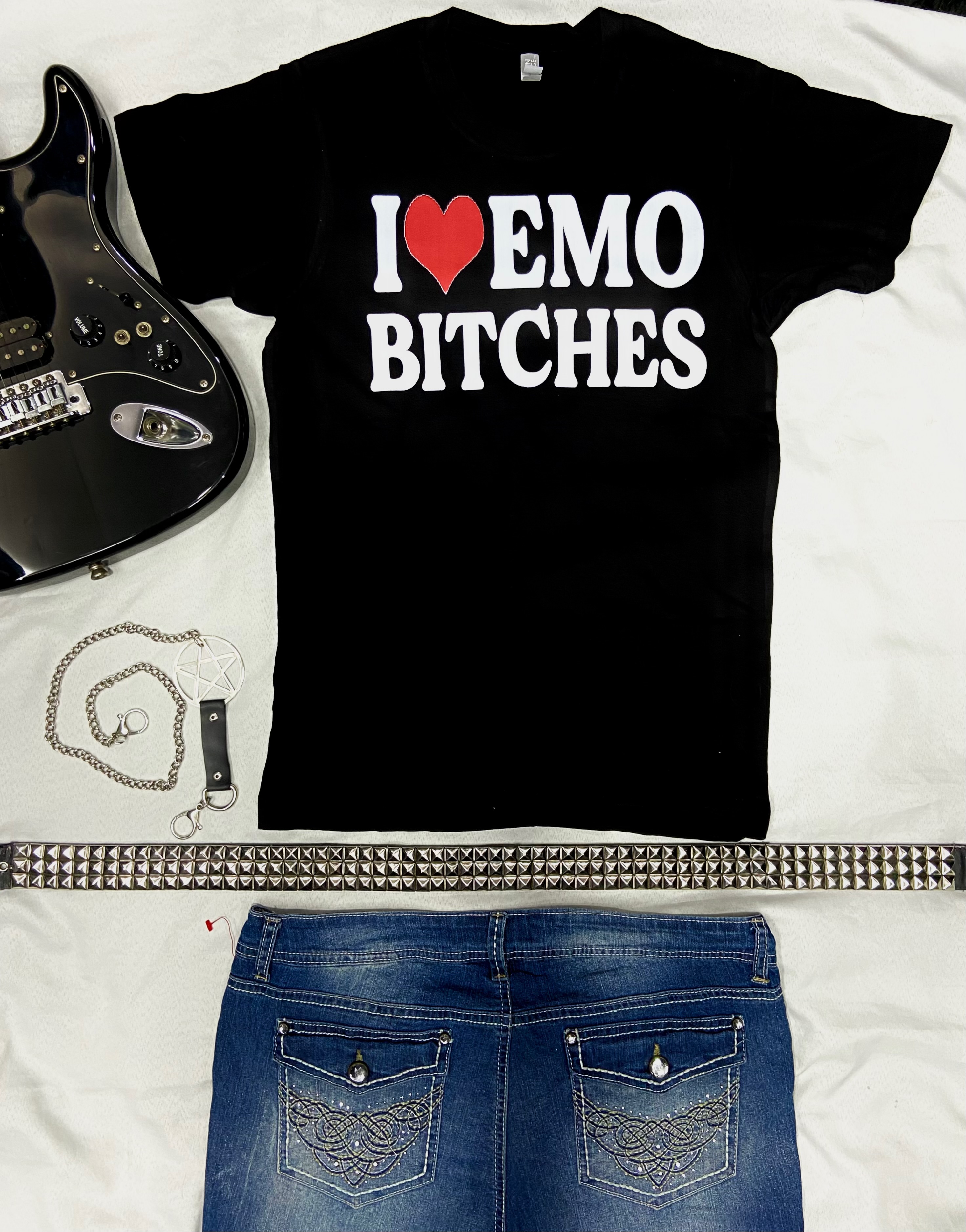 تیشرت I Love Emo Bitches(ایمو)