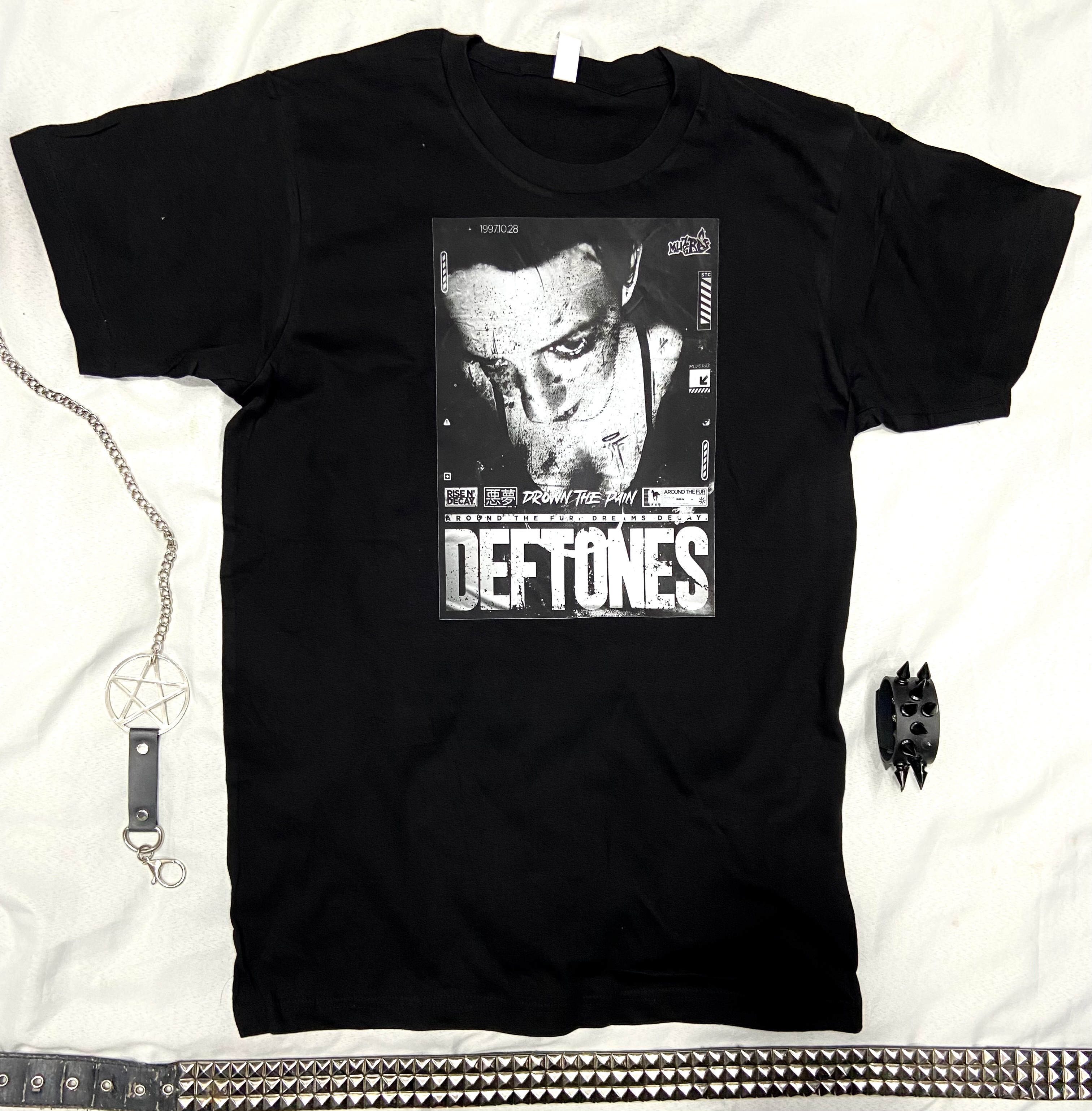 تیشرت Deftones (دفتونز)