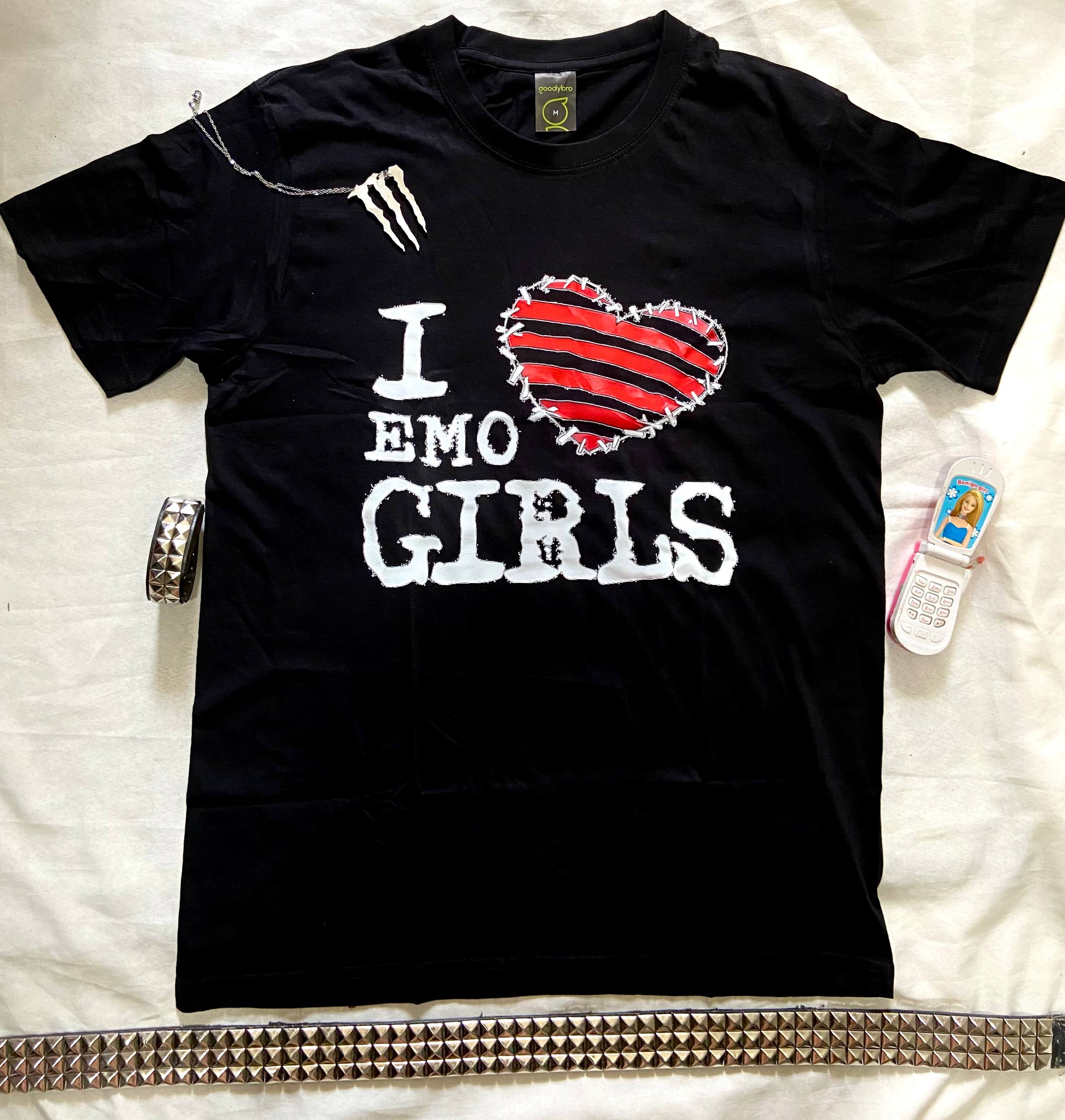 تیشرت I ❤️ emo girls